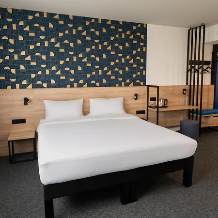 ホテル Ibis Styles Airport