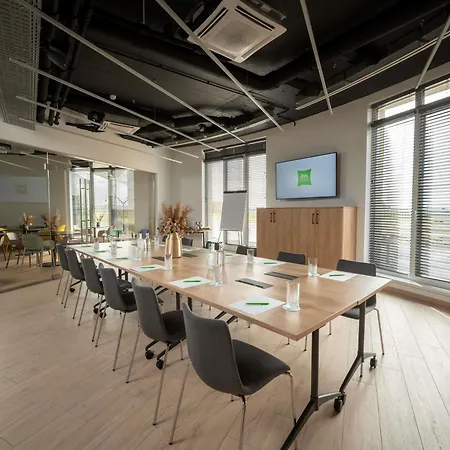 Ibis Styles Airport 3* Debrecín