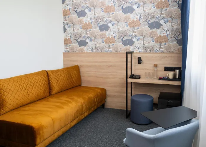 Ibis Styles Airport 3*