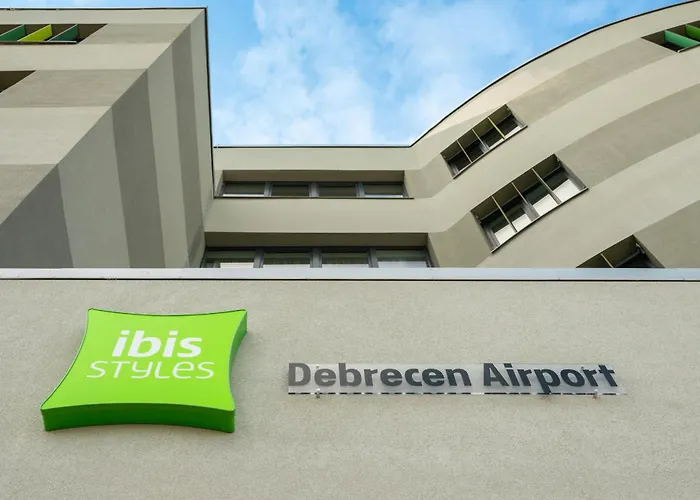 Ibis Styles Airport 3*